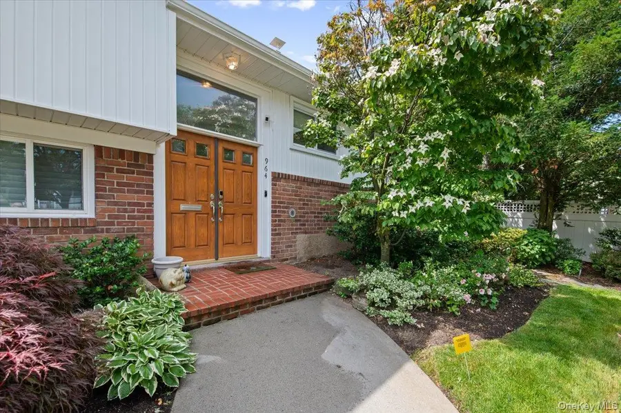 964 Cherrywood Drive, Baldwin, NY 11510 - #2