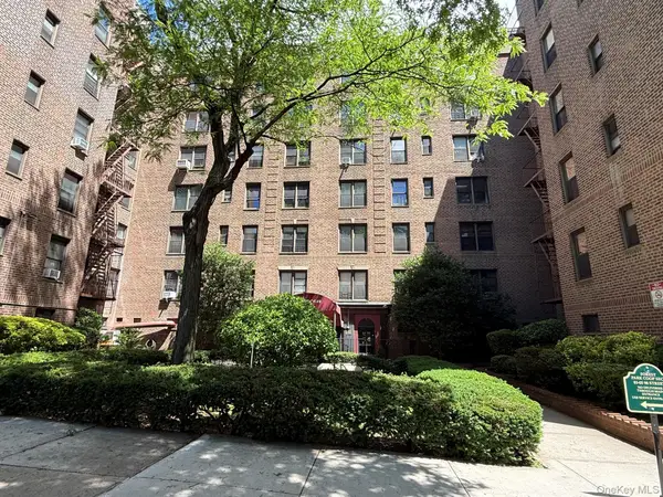 83-05 98 Street #3H, Woodhaven, NY 11421