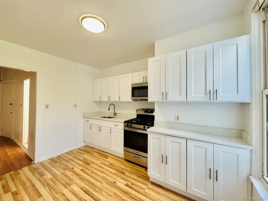 2828 Coddington Avenue, Bronx, NY 10461 - #3