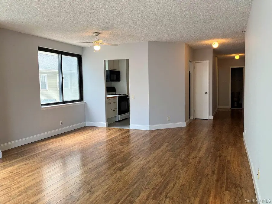 10 Cottage Place #2E, White Plains, NY 10601 - #3