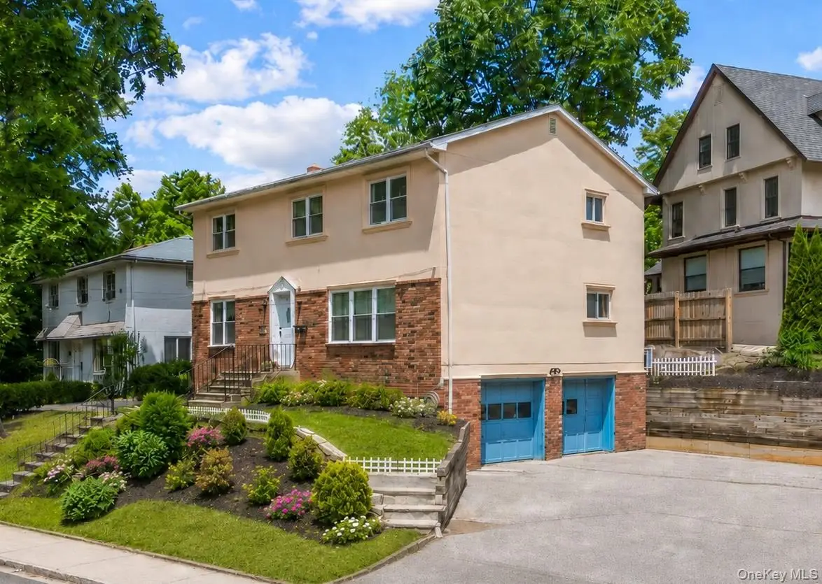 1 Wood Road, Great Neck, NY 11024 - #1