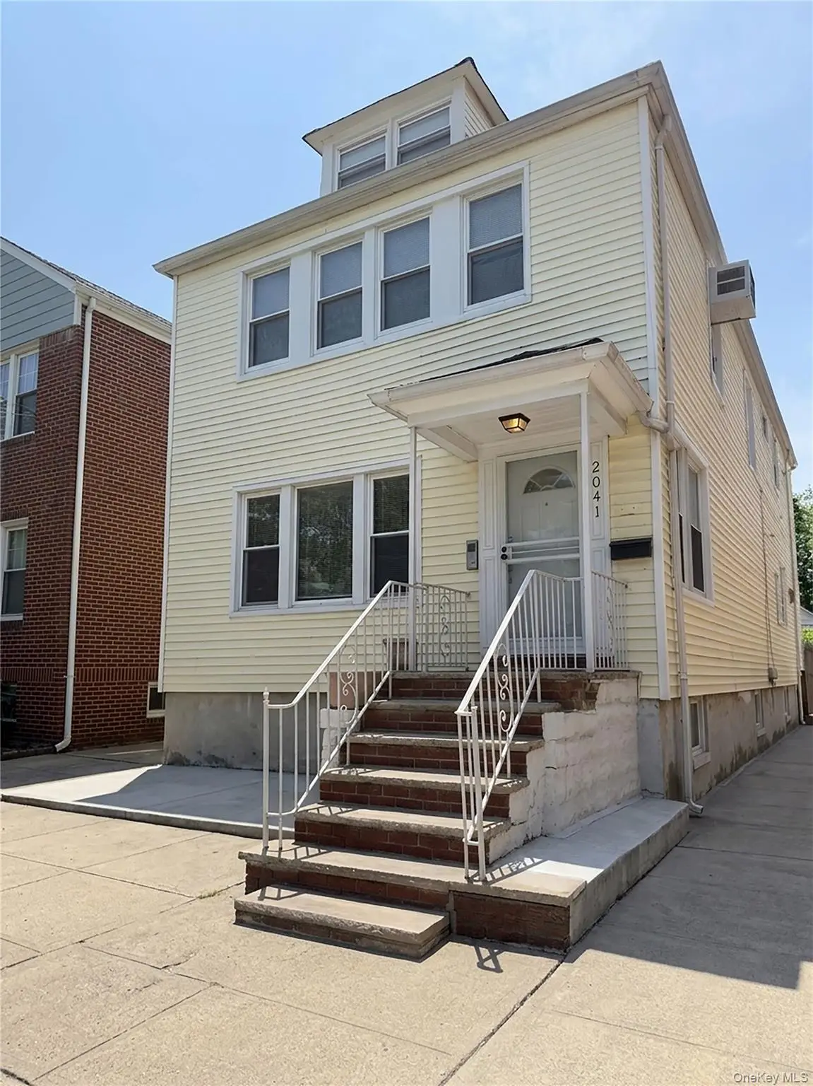 2041 Colonial Avenue, Bronx, NY 10461 - #1