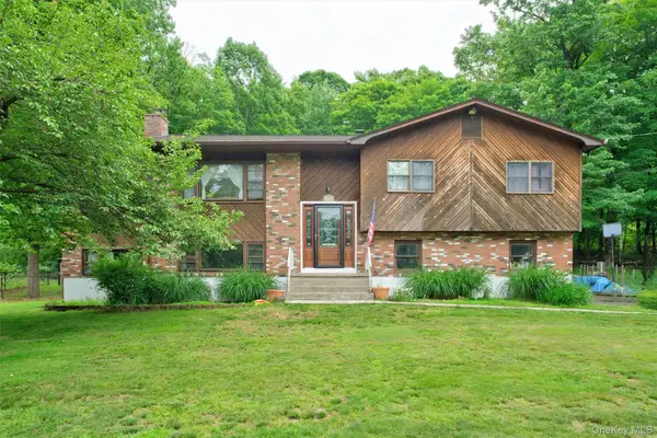 67 Carol Drive, Monroe, NY 10950