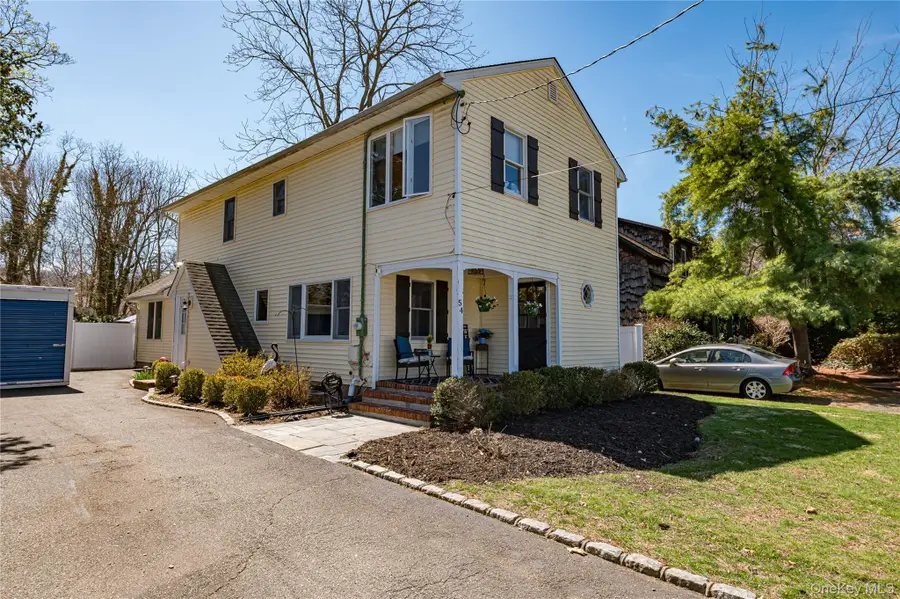 54 Westfield Drive, Centerport, NY 11721 - #3