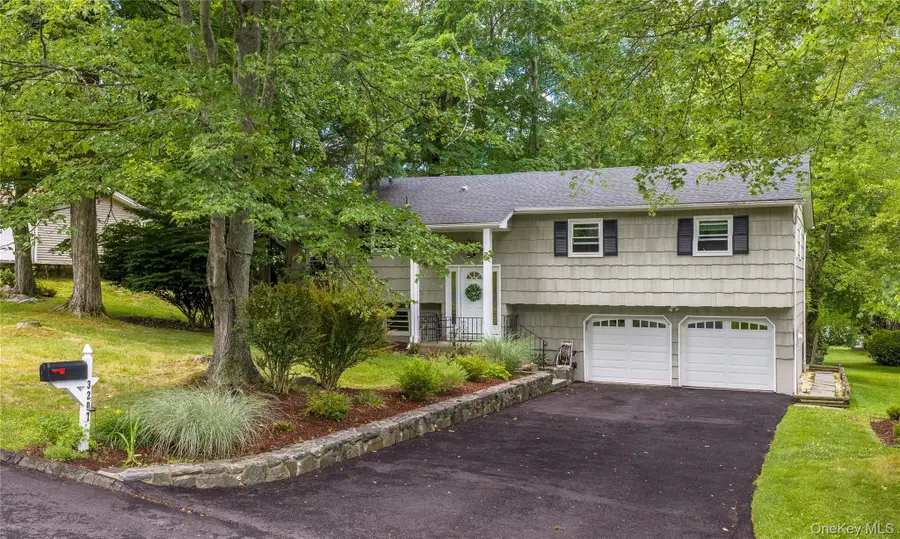 3207 Ronit Court, Yorktown Heights, NY 10598 - #2