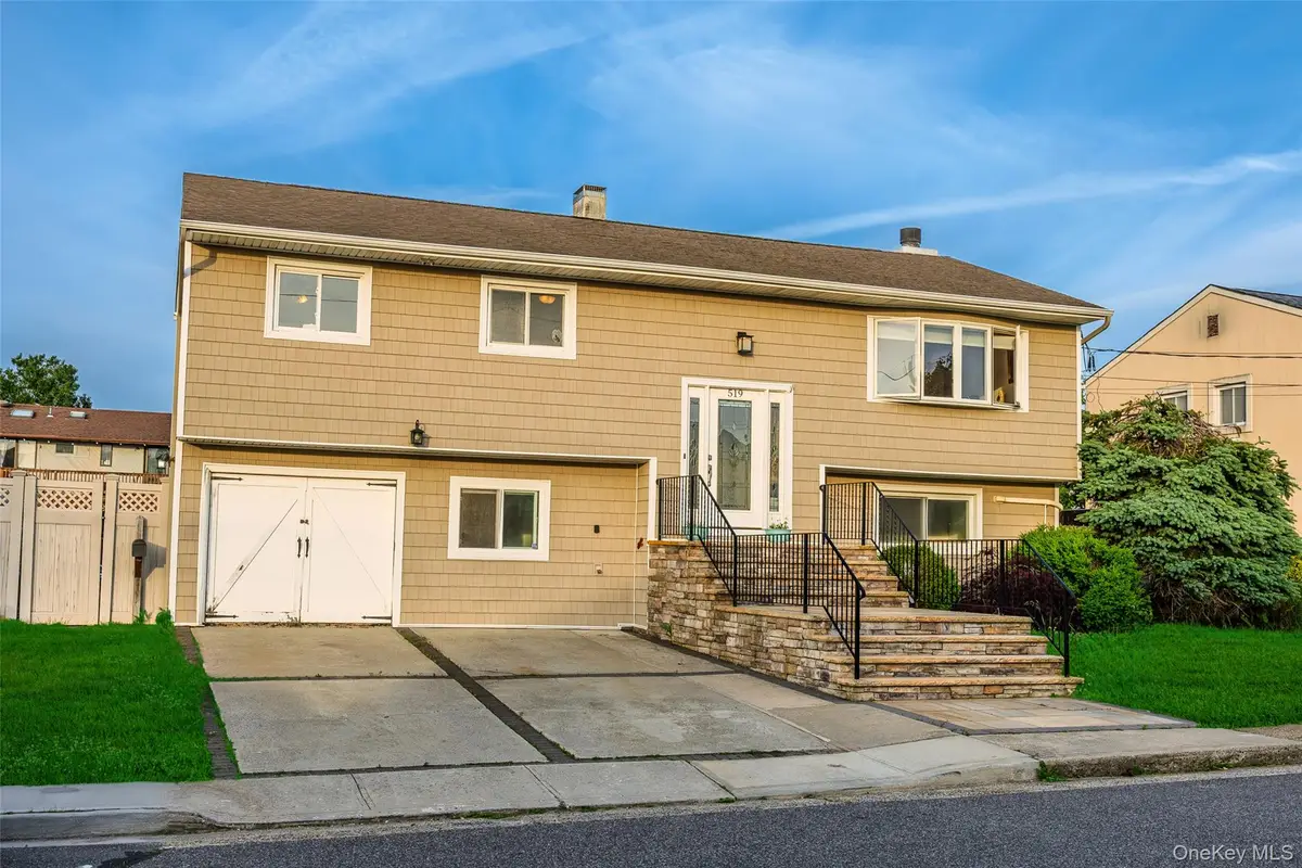 519 Nassau Avenue, Freeport, NY 11520 - #1