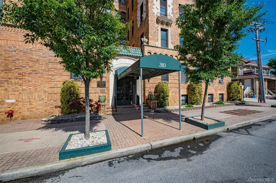 310 Riverside Boulevard #3i, Long Beach, NY 11561 - #2