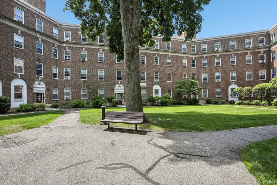 445 Gramatan Ave #CD3, Fleetwood, NY 10552 - #2