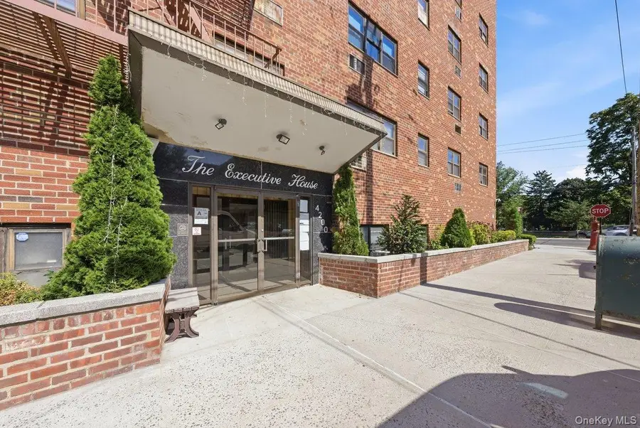 4200 Herkimer Place #4F, Bronx, NY 10470 - #2