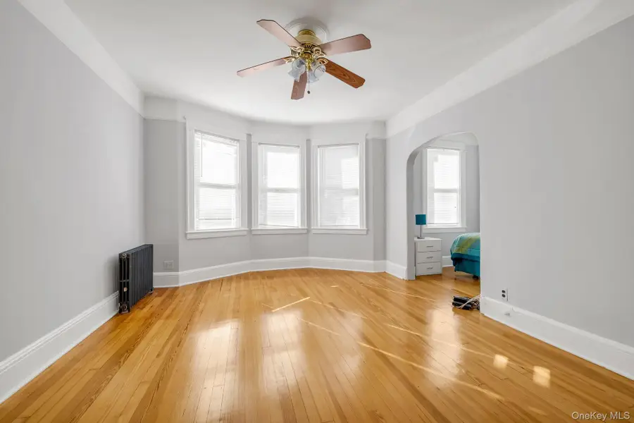 2422 St Raymonds Avenue, Bronx, NY 10461 - #3
