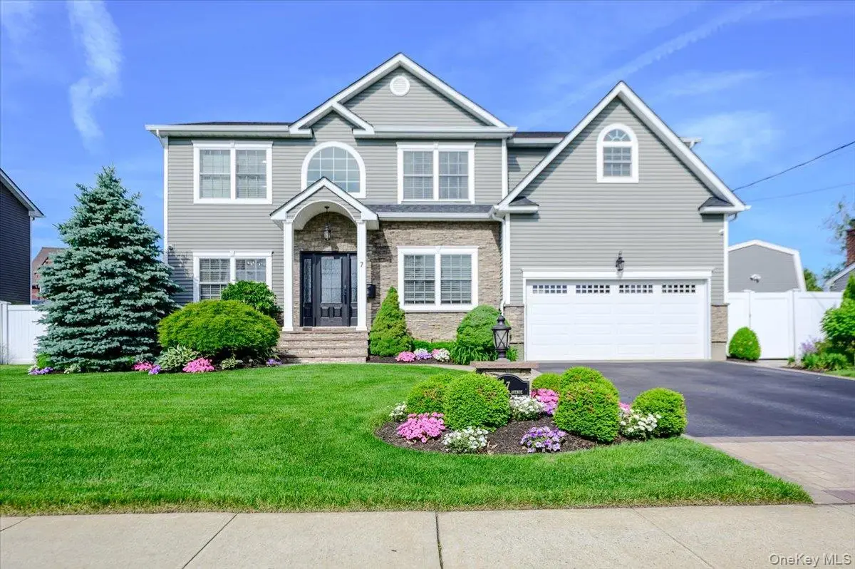 7 Highwater Avenue, Massapequa, NY 11758 - #1