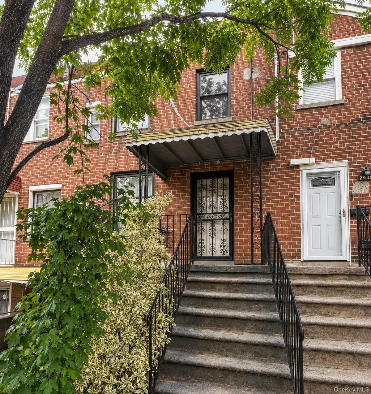 2942 Lurting Ave, Bronx, NY 10469 - #1