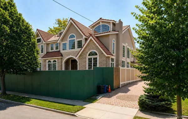 172-28 83rd Avenue, Jamaica Hills, NY 11432