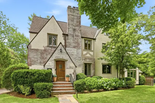 31 Dobbs Terrace, Scarsdale, NY 10583