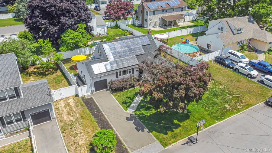 159 Nassau Avenue, West Babylon, NY 11704 - #2