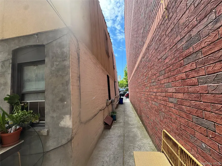 431 Lincoln Road, Brooklyn, NY 11225 - #3