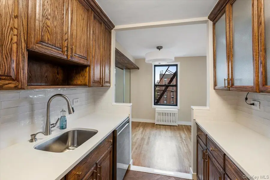 84-29 155 Avenue #5J, Howard Beach, NY 11414 - #3