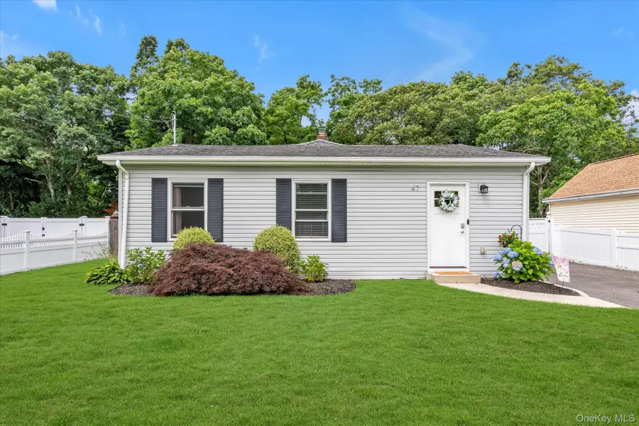 47 Lebkamp Avenue, Huntington, NY 11743 - #2