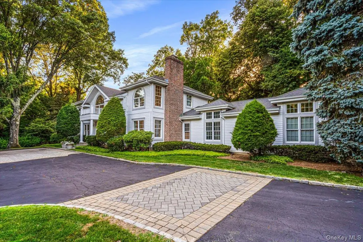 11 Wenwood Drive, Brookville, NY 11545 - #1
