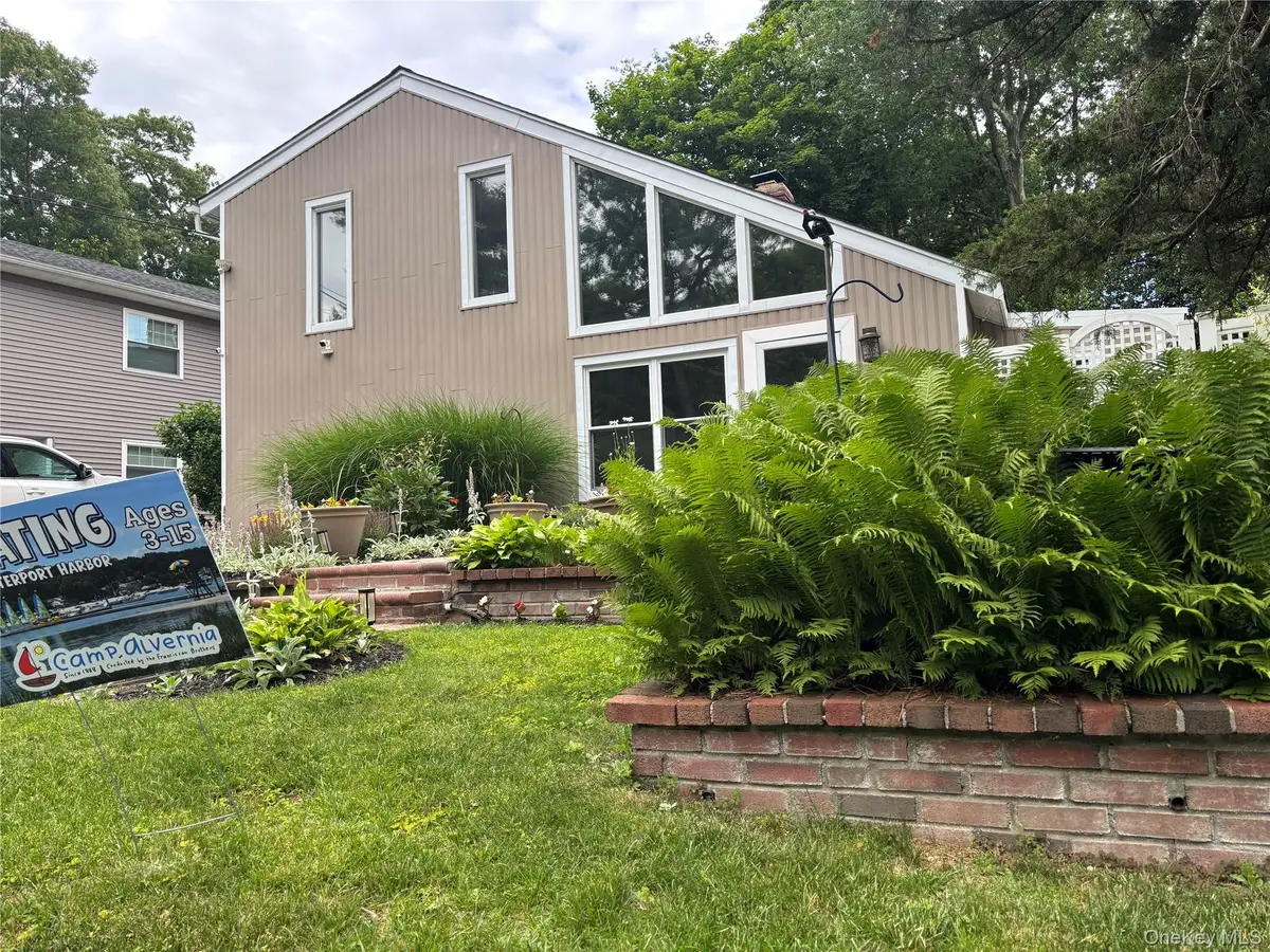 42 Bennett Avenue, Huntington Station, NY 11746 - #1