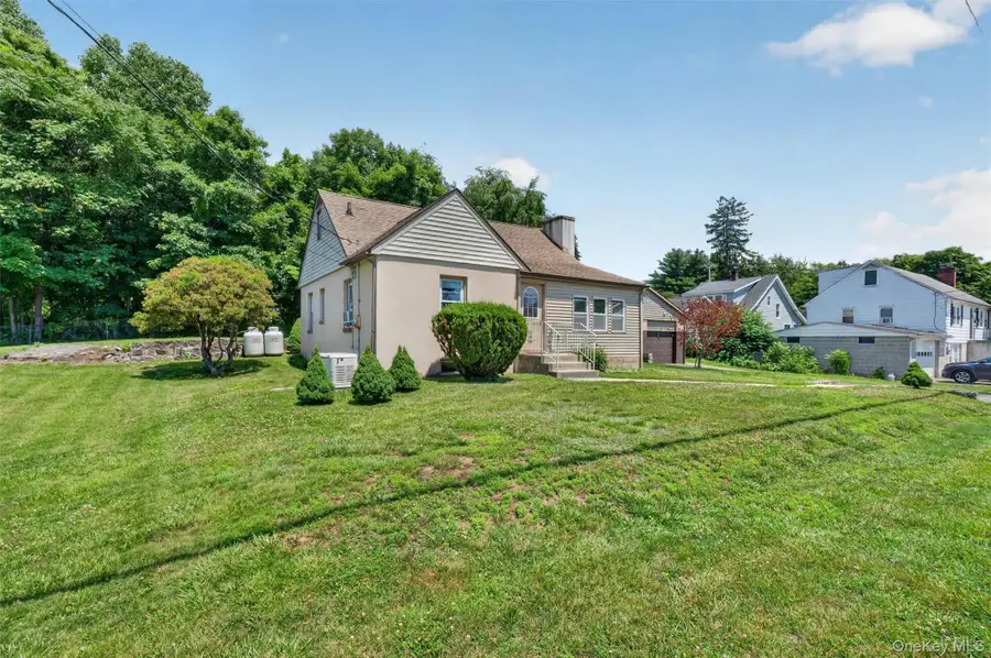 221 1st Street, Buchanan, NY 10511 - #3