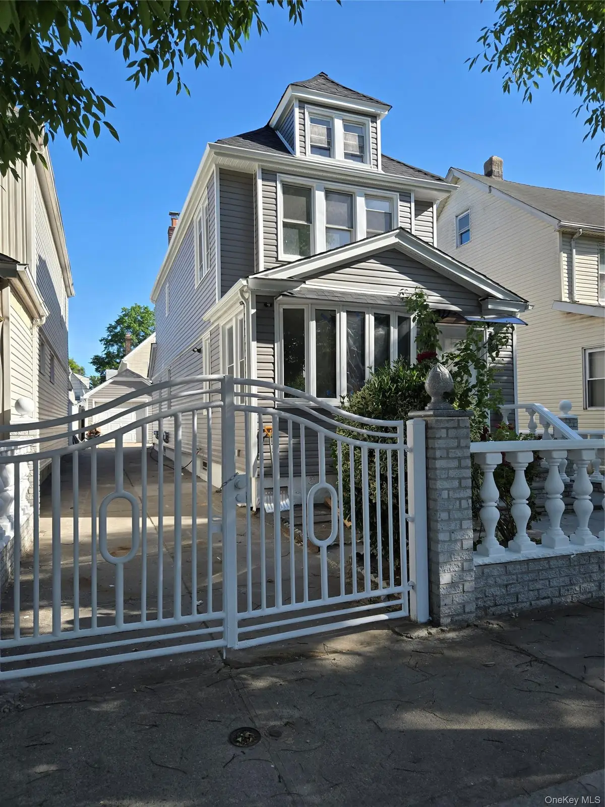 194-44 112th Road, Saint Albans, NY 11412 - #1