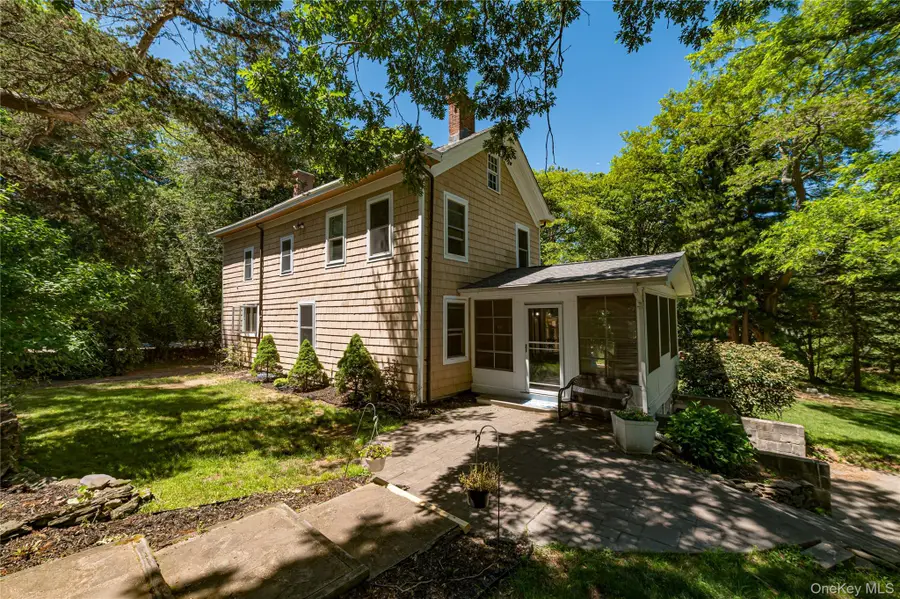 38 Pleasure Drive, Flanders, NY 11901 - #2