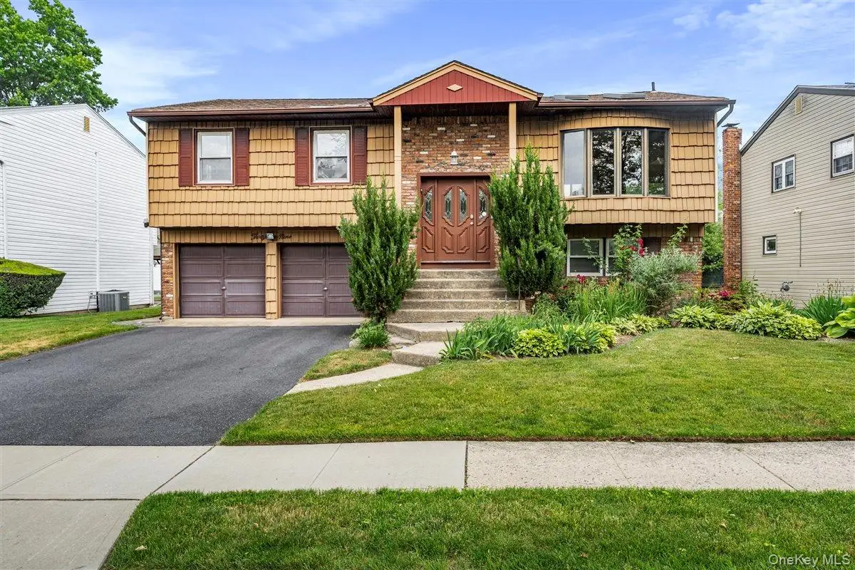 Address Withheld By Seller, Valley Stream, NY 11581 - #1