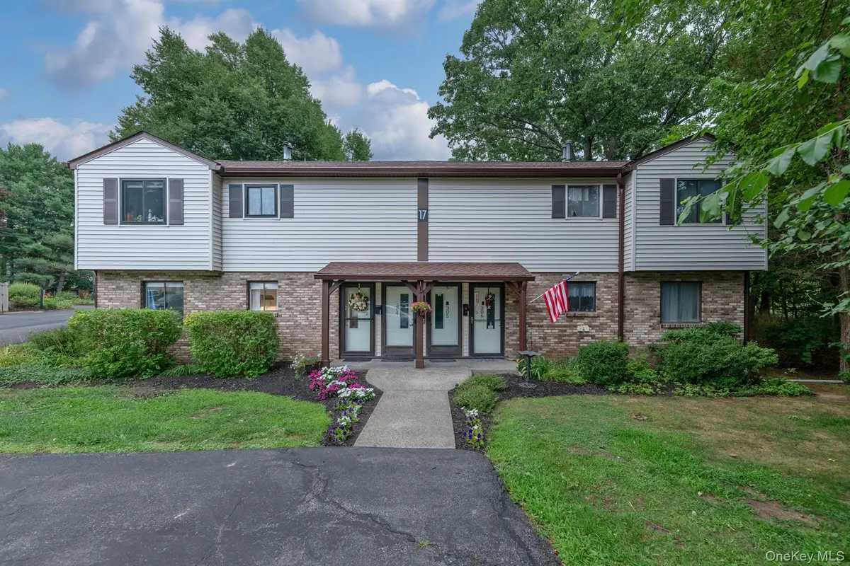 303 Village Court, Kingston, NY 12401 - #1
