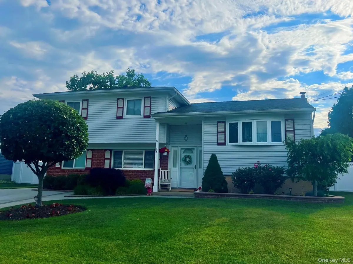 48 W 20th Street, Deer Park, NY 11729 - #1