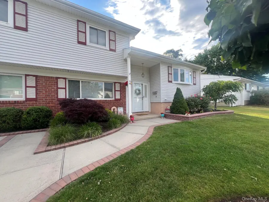 48 W 20th Street, Deer Park, NY 11729 - #3