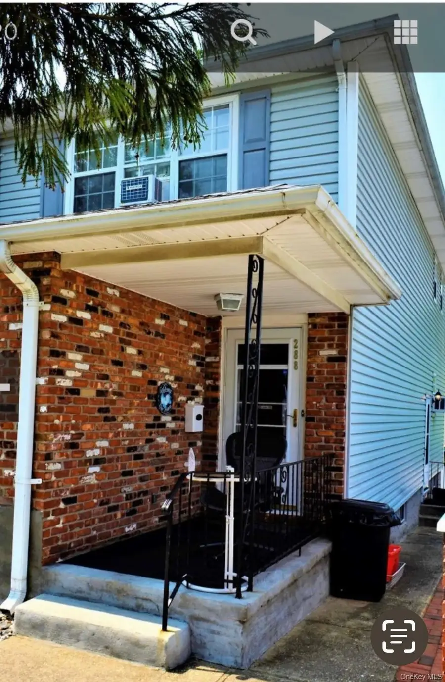 288 Frederick Avenue, South Floral Park, NY 11001 - #2