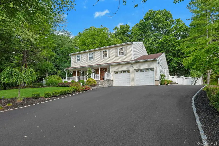 32 Sandstone Trail, New City, NY 10956 - #2