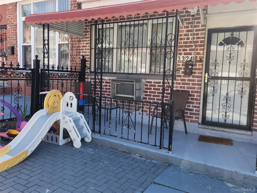 3324 Gunther Avenue, Bronx, NY 10469 - #2