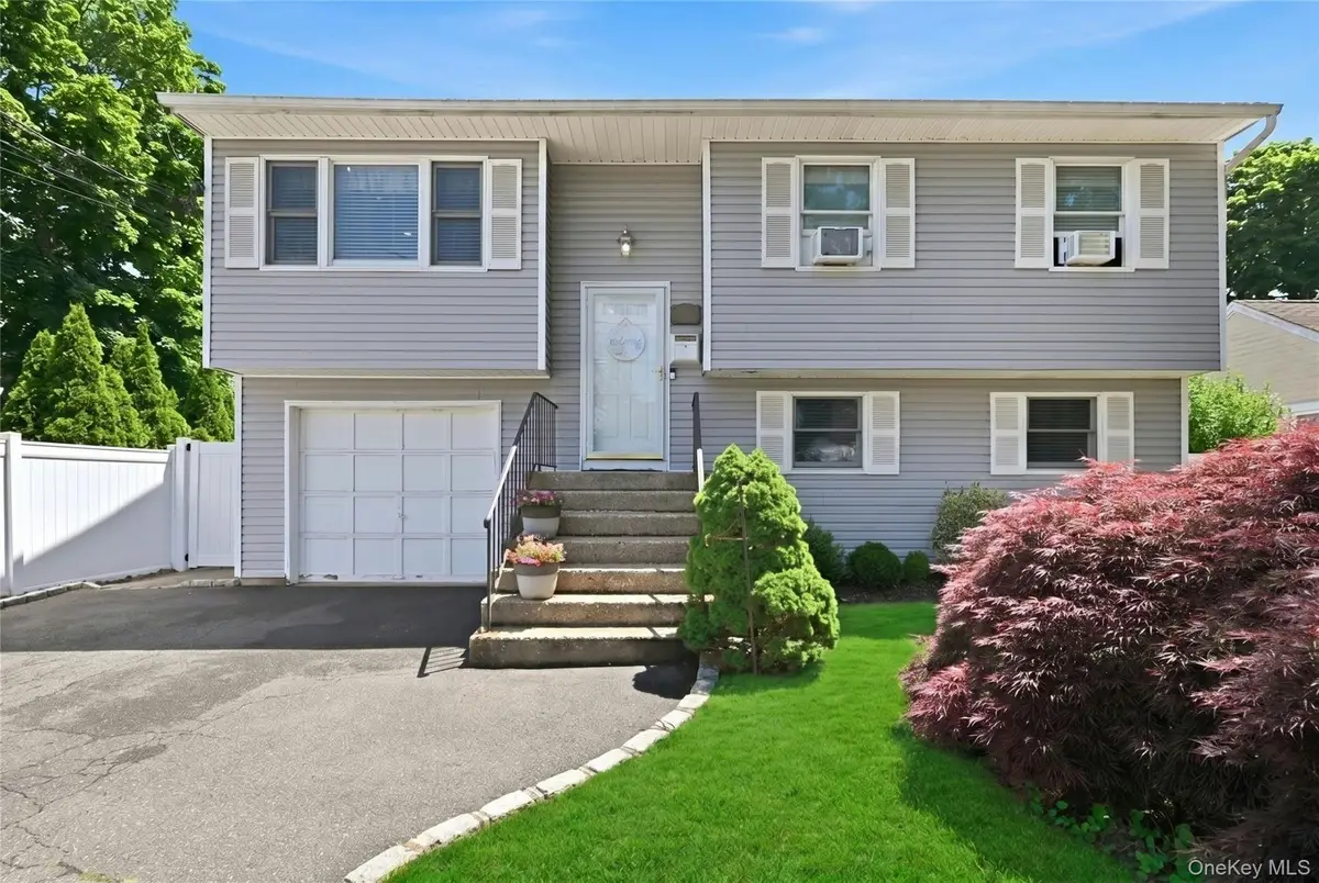 910 3rd Street, East Northport, NY 11731 - #1