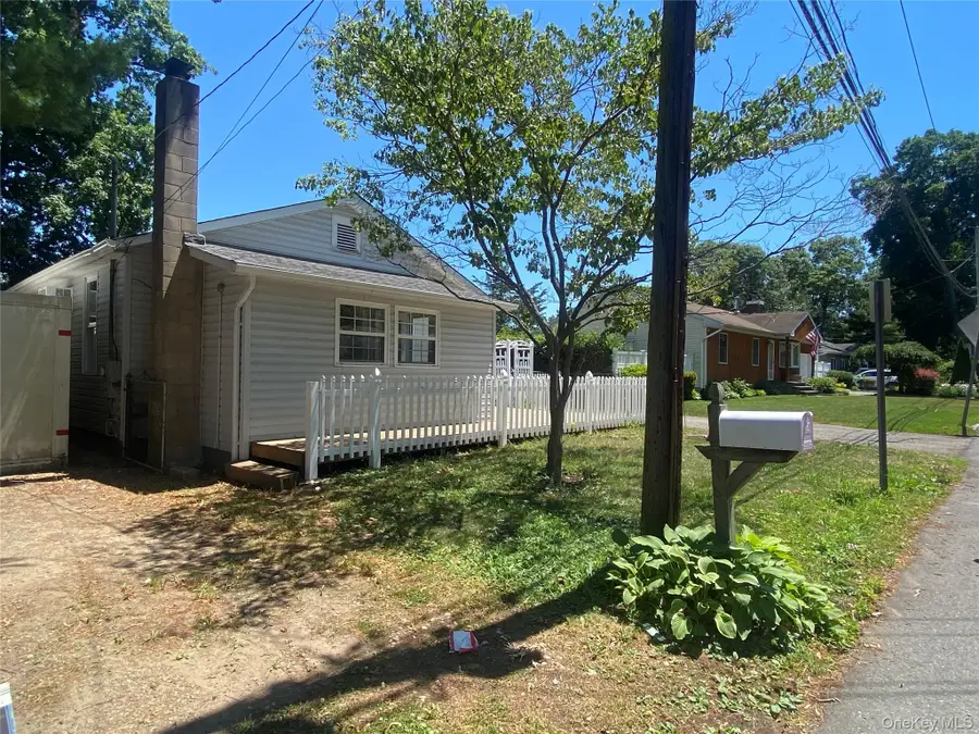 101 Rose Drive, Ronkonkoma, NY 11779 - #2