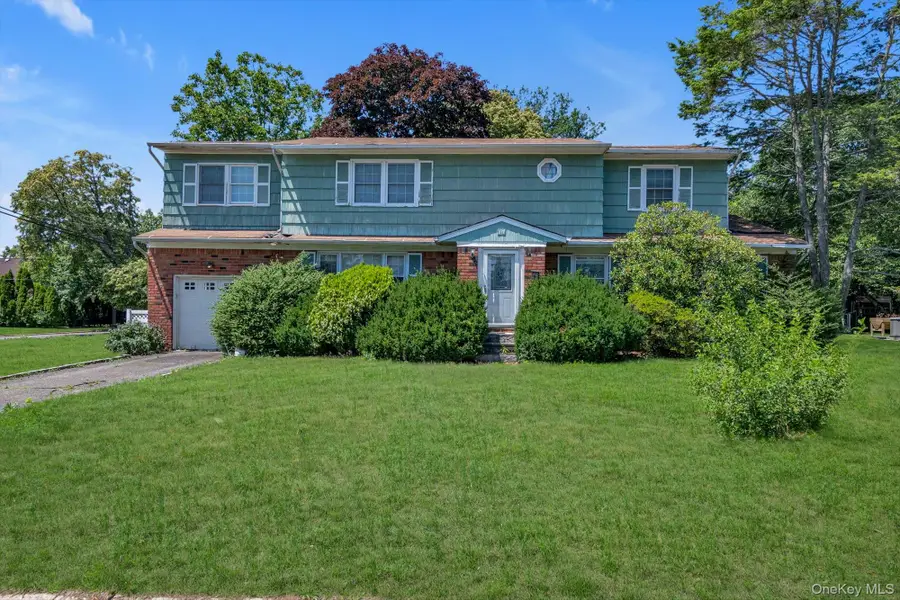 16 22nd Street, Jericho, NY 11753 - #2