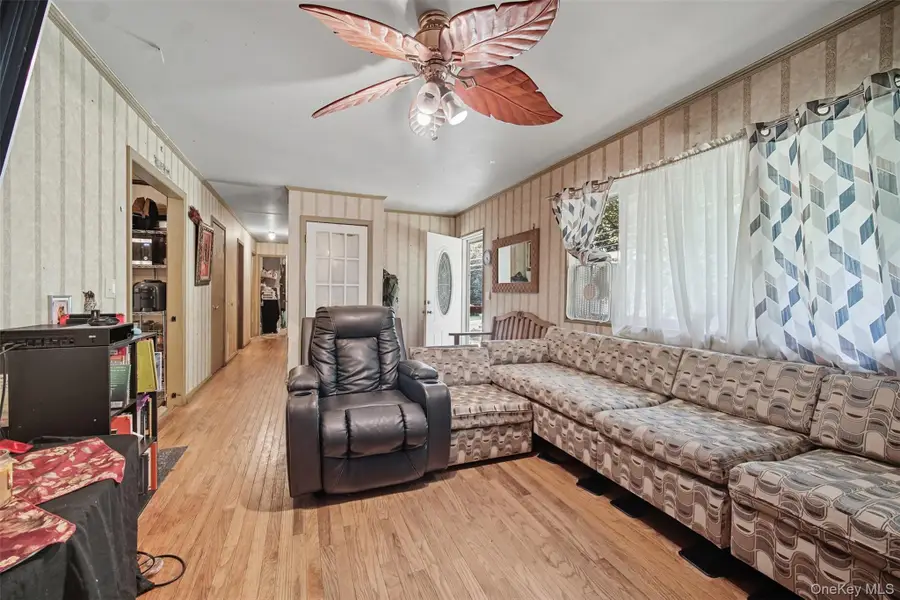 30 Fords Lane, Southampton, NY 11968 - #3