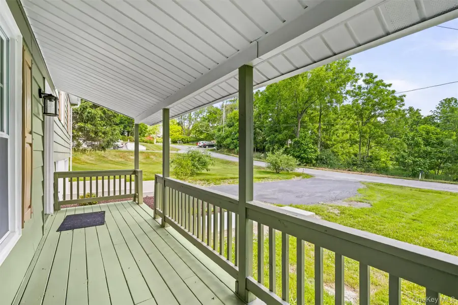 25 Ferrara Drive, Middletown, NY 10941 - #3