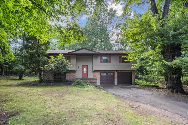 9 Adams Lane, Suffern, NY 10901