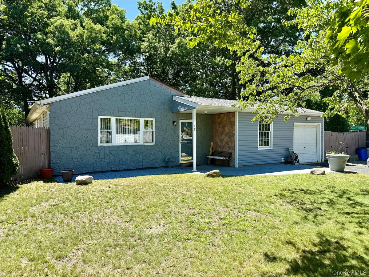 142 Palmer Street, Brentwood, NY 11717 - #1
