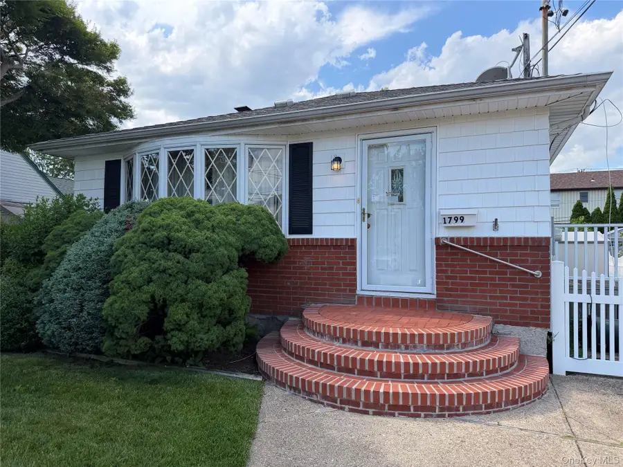 1799 Stone Avenue, East Meadow, NY 11554 - #2