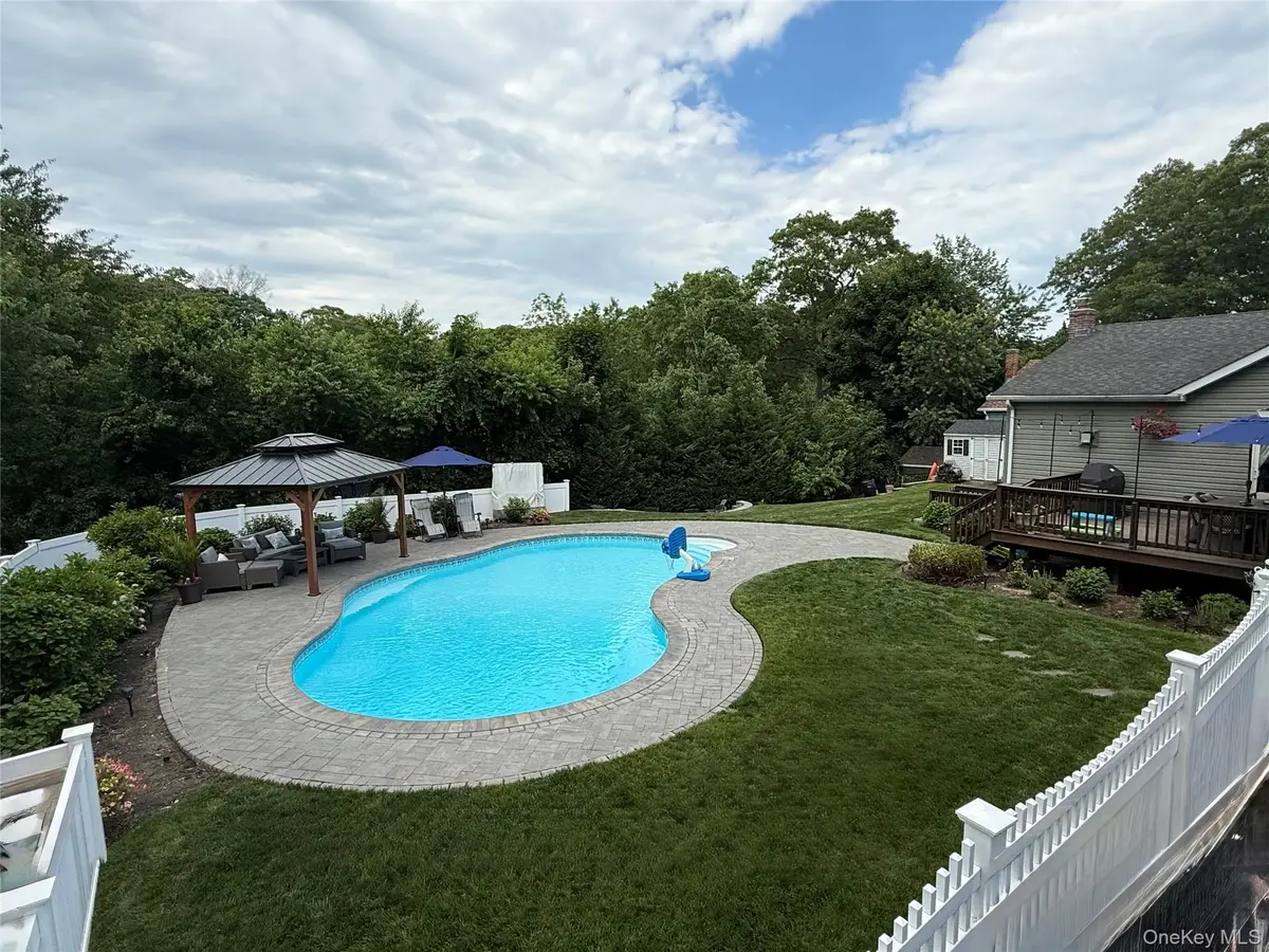 15 Crane Neck Drive, Sound Beach, NY 11789 - #1