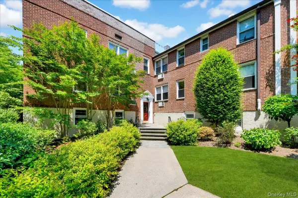 315 Palmer Terrace #1B, Mamaroneck, NY 10543