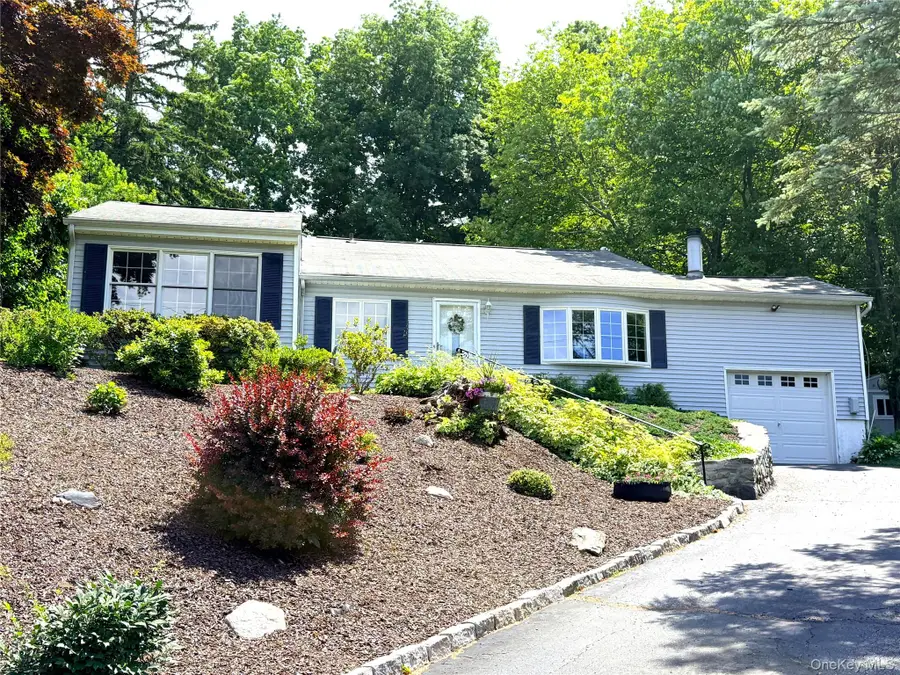 2898 Springhurst Street, Yorktown Heights, NY 10598 - #2