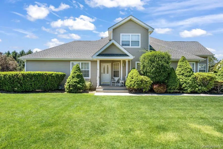 174 Adele Court, Riverhead, NY 11901 - #2