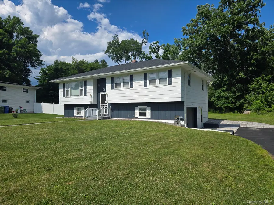 1 Brewster Drive, Middletown, NY 10940 - #3