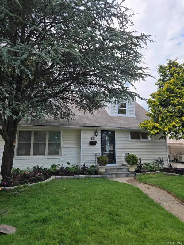 23 Harriman Avenue, Hempstead, NY 11550
