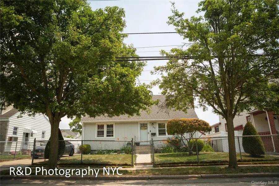 28 Harrison Avenue, Freeport, NY 11520 - #3