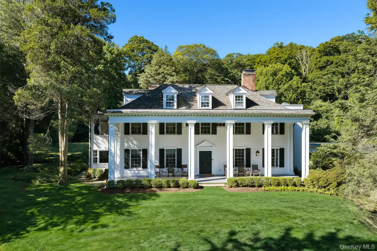 120 Scarborough Road, Briarcliff Manor, NY 10510 - #1
